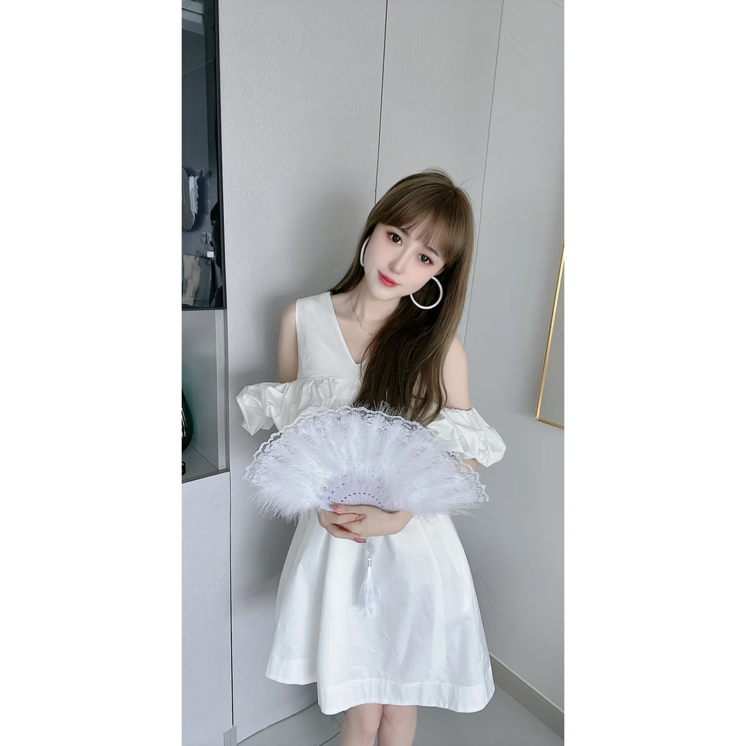 茶歇法式简约独特云朵造型设计多穿法连衣裙封神的绝美连衣裙小众