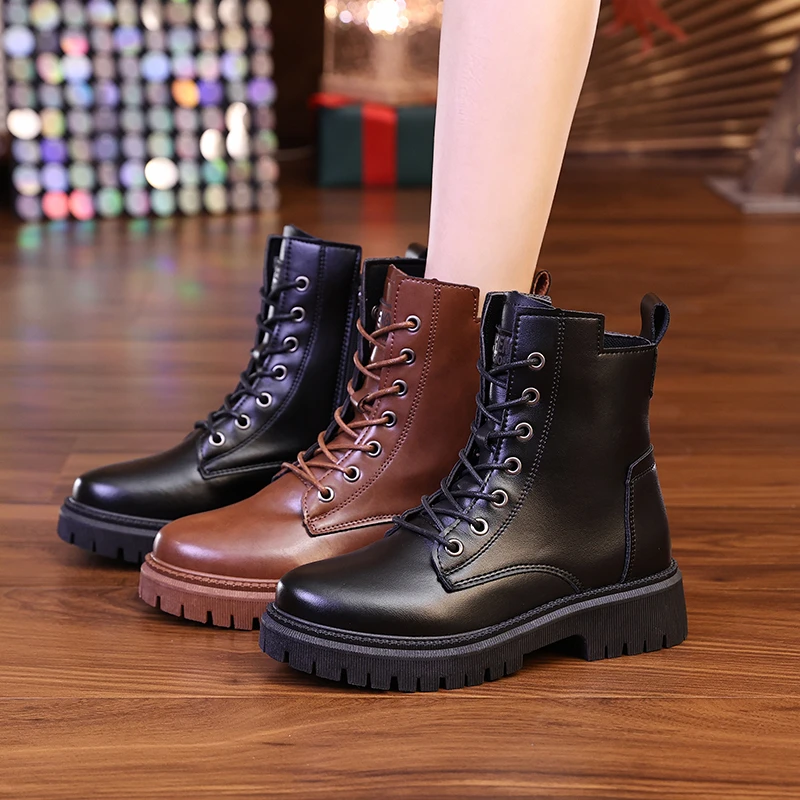 欧伦啄木鸟马丁靴女百搭新款真软皮厚底英伦风靴子网红时尚黑色