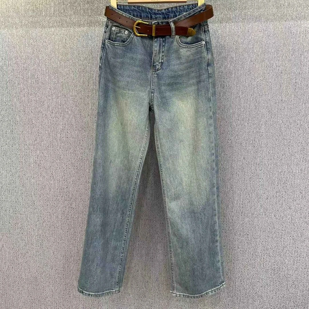 69050刺绣字母V女士牛仔直筒裤