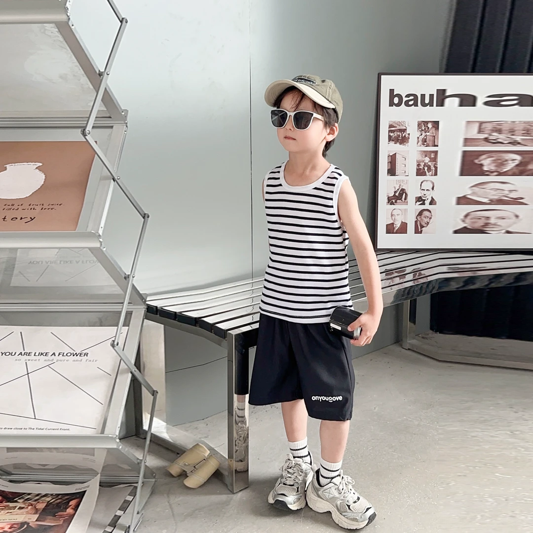 儿童童装运动时尚休闲夏季宝宝宽松条纹中大童无袖帅气外穿薄款