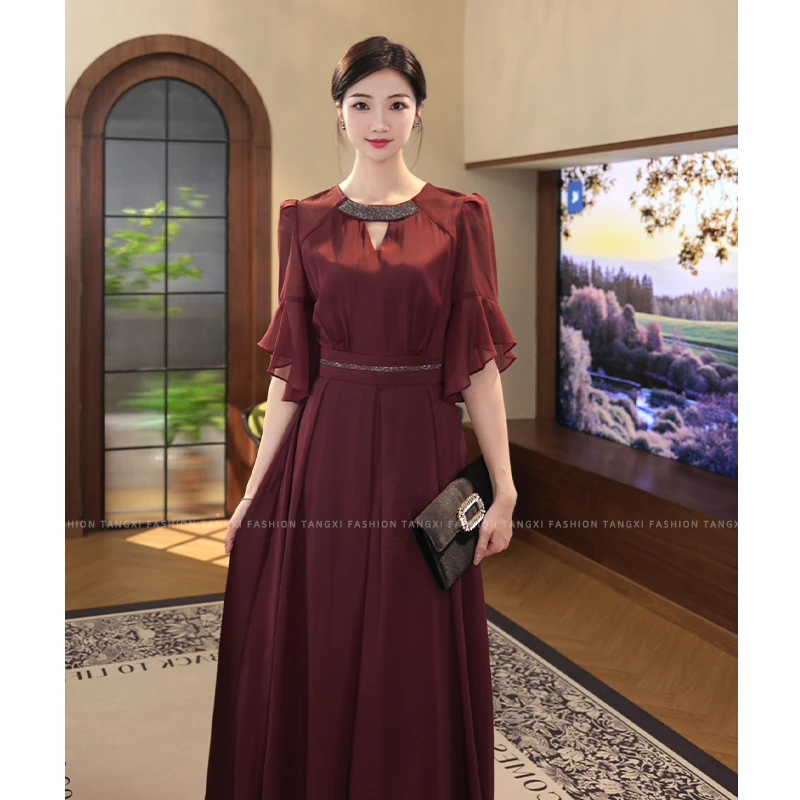 现货2025夏季新款【LT24-X358】法式气质轻奢时尚显瘦酒红色连衣裙