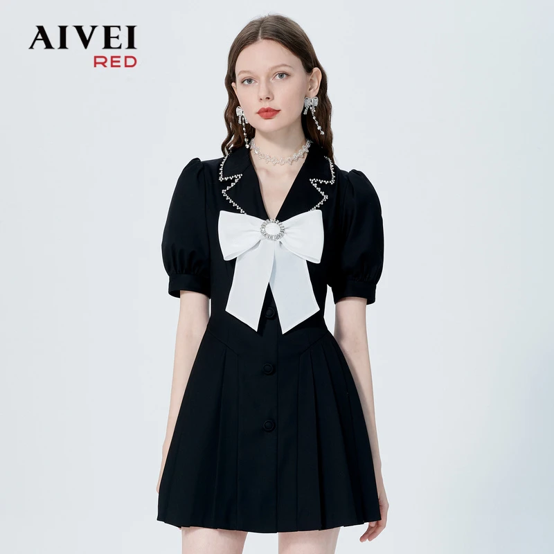 AIVEI夏高腰百褶缝钻蝴蝶结西装连衣裙P0360052