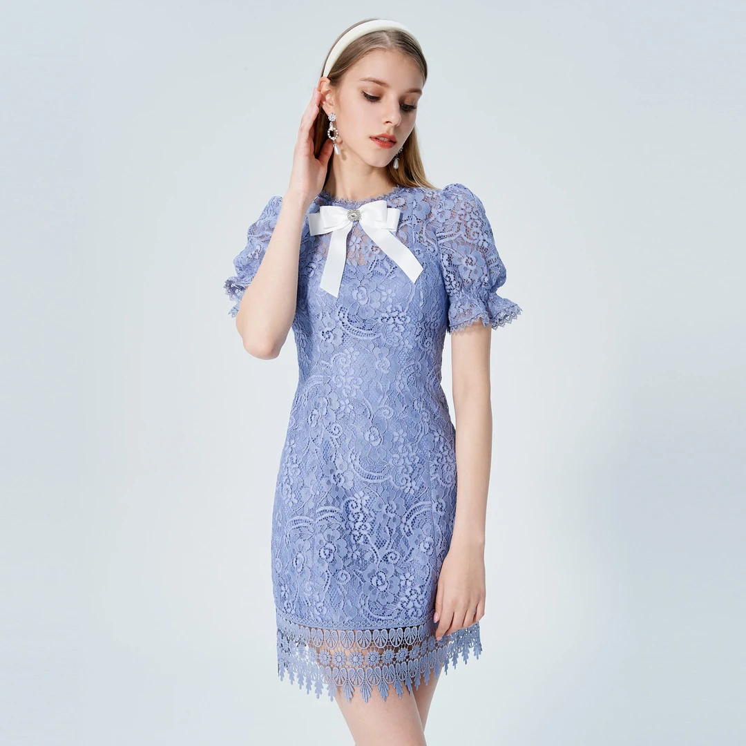AIVEI夏新优雅透视泡泡袖收腰蕾丝连衣裙P036S034