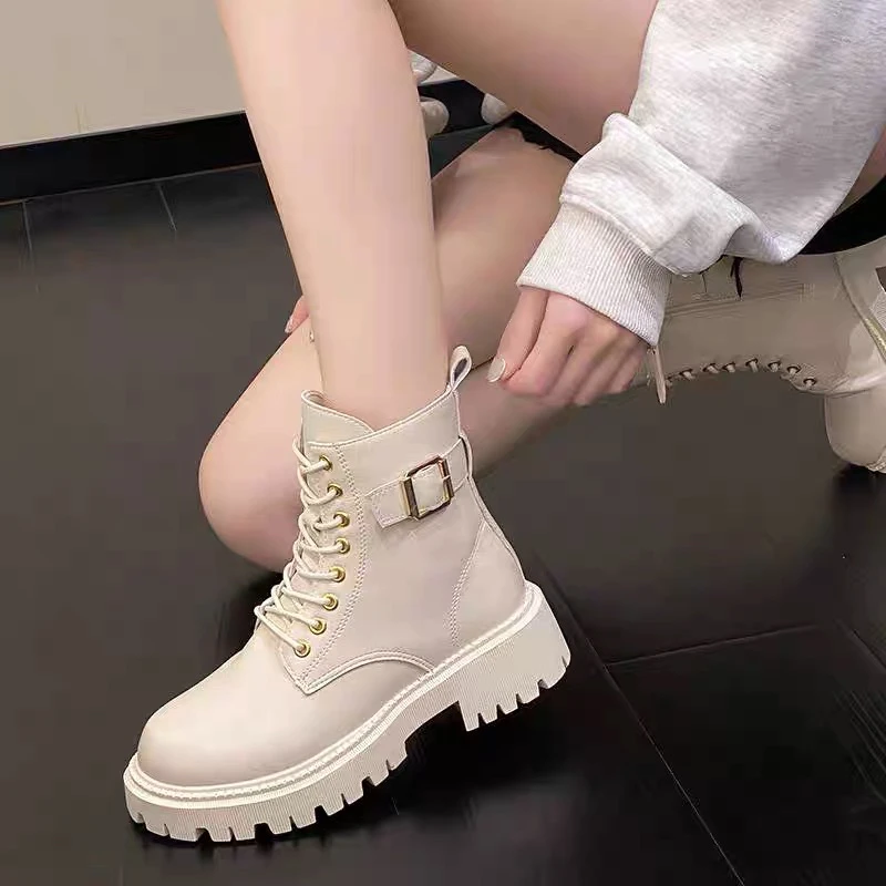 时尚潮流女鞋2090时装马丁靴