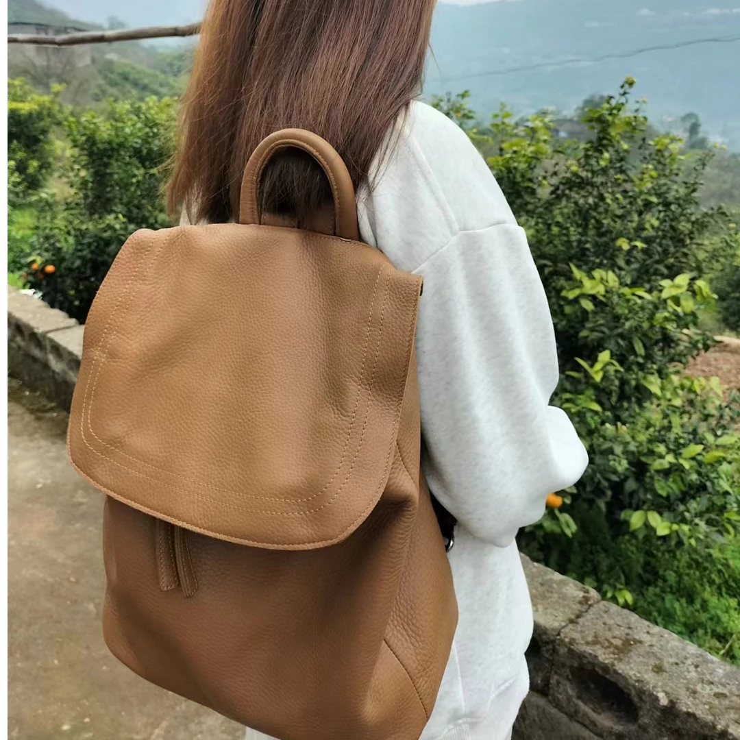 真皮包包女双肩背包大容量百搭休闲经典复古双肩包女