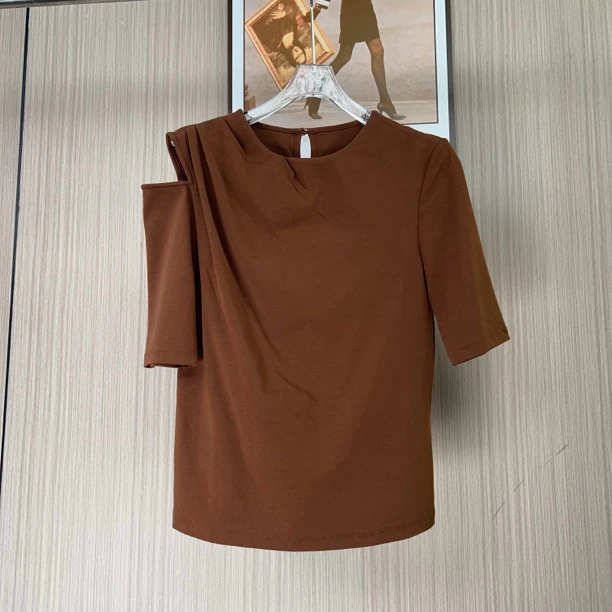 2088品牌撤柜女装剪标时尚设计款气质露肩上衣