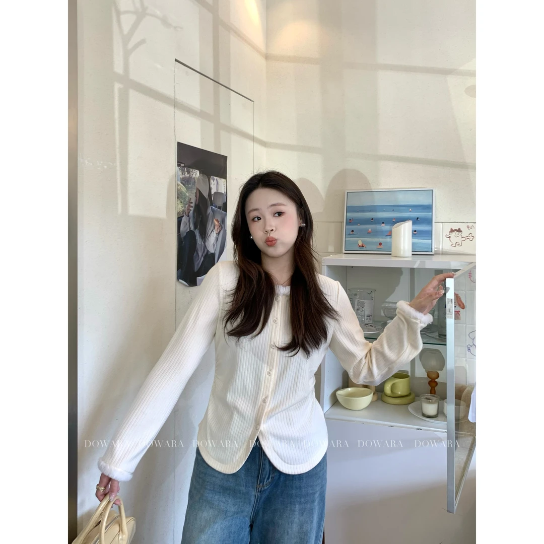 现货7473D大婉酱千千微胖定制【云朵】毛茸领修身显瘦纽扣长袖打底