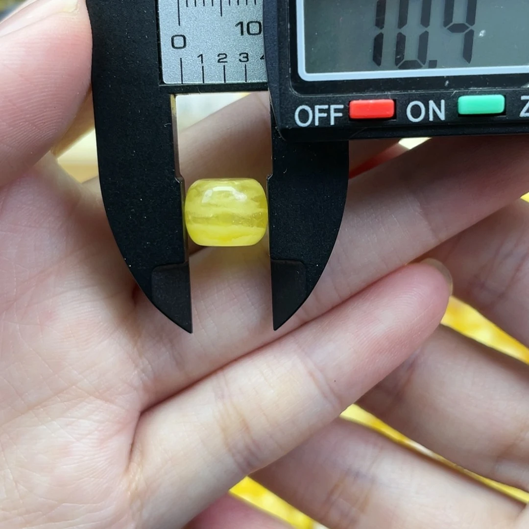 【闪购商品】琥珀裸石未镶嵌