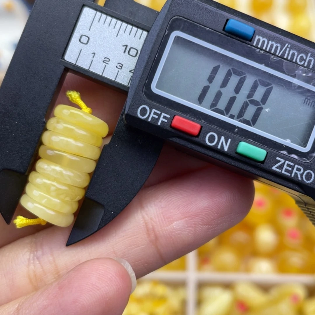 【闪购商品】琥珀裸石未镶嵌