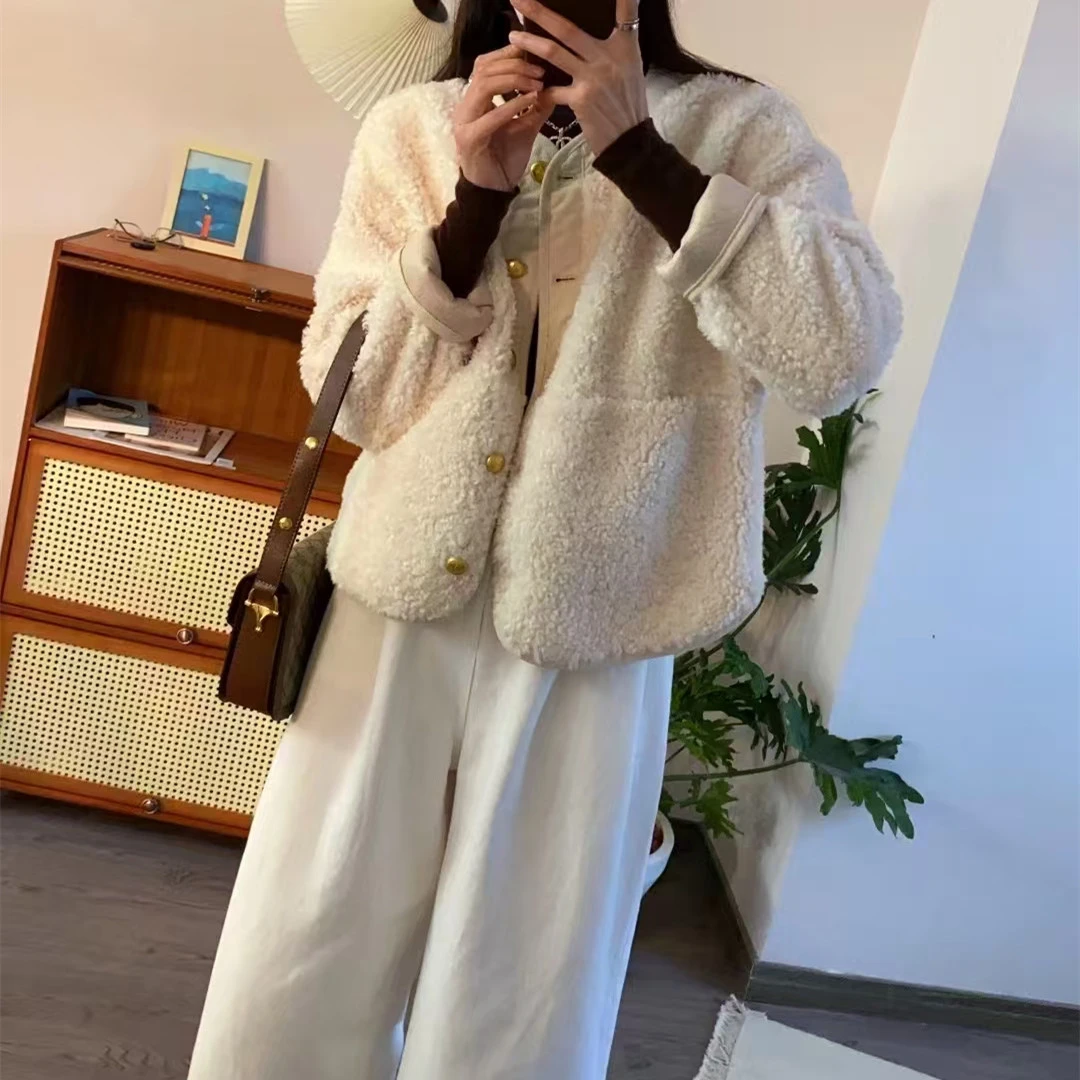 K2324 单排卷毛小金扣大口袋小香风外套 H231103