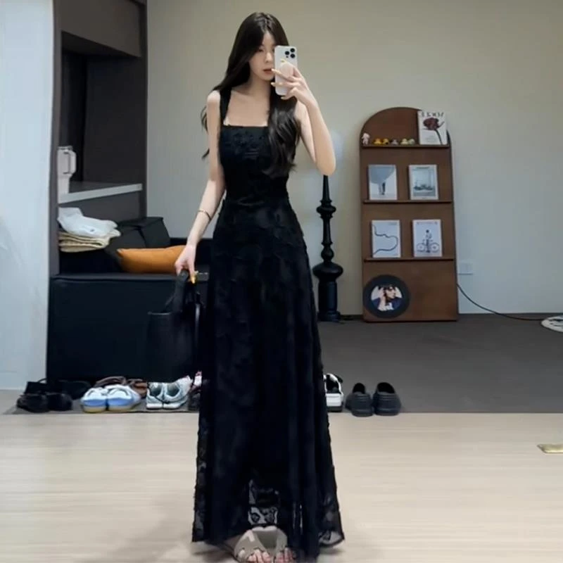 拉夏贝尔法式赫本风黑色吊带连衣裙子女夏季2024新款海边度假气质