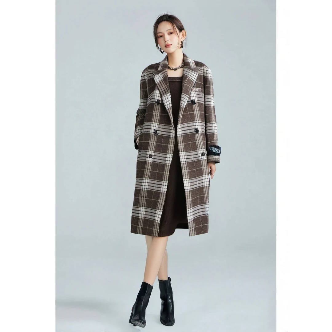 Basic House/百家好格纹双排扣大衣BJ372-HVCA720HBR