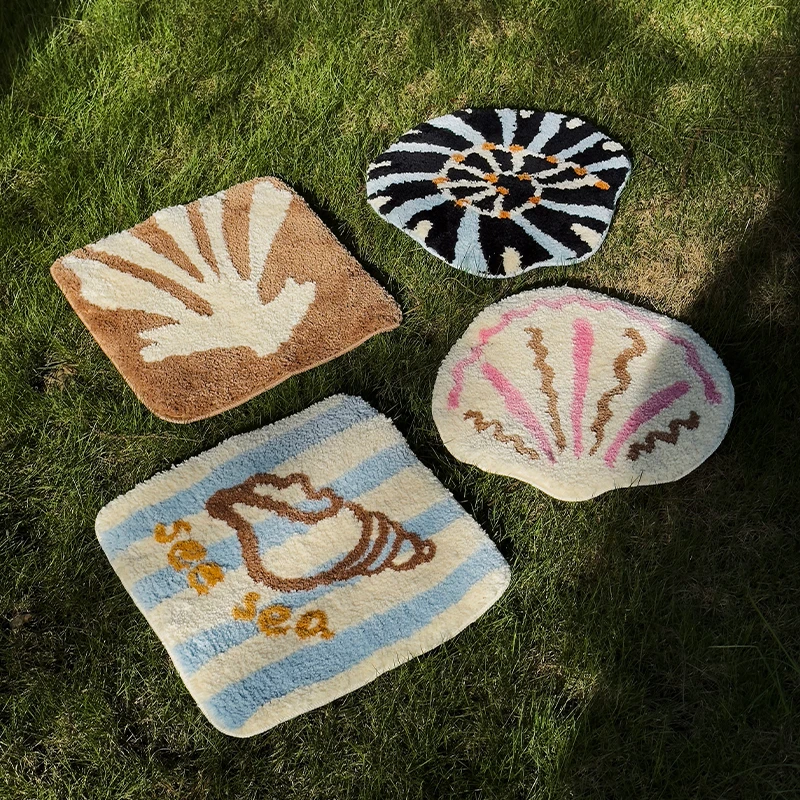 莫语 防滑簇绒椅垫 办公室久坐屁屁坐垫 冬季学生防凉座垫异形垫