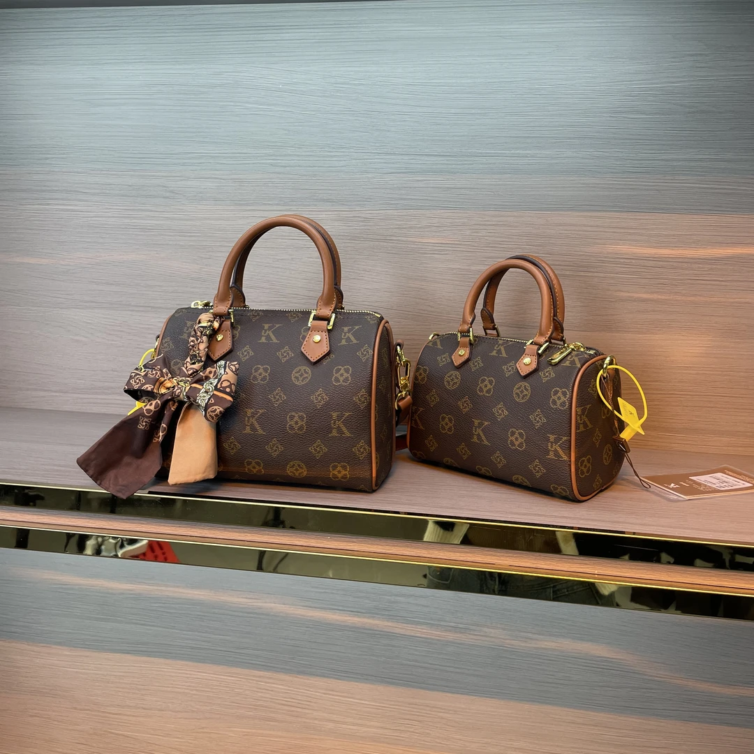 UK枕头包时尚百搭女士经典手提斜跨包