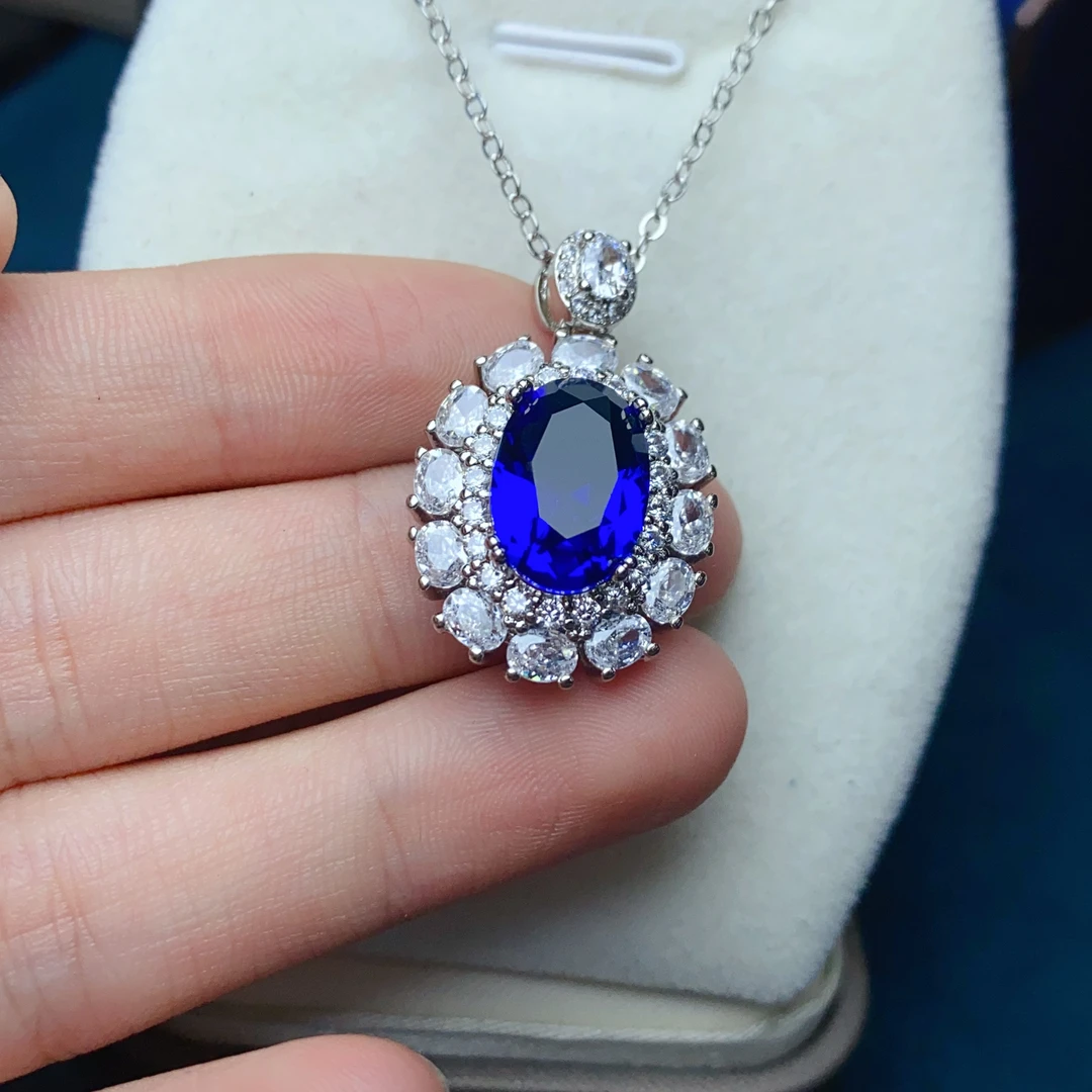 培育蓝宝石 蓝色大蛋面太阳花吊坠9002