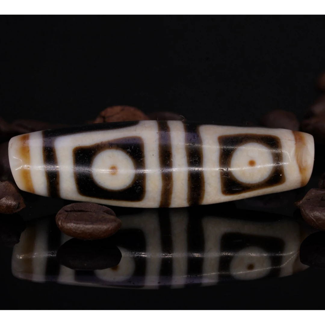 17年老台湾上肯乳白头地门四玛瑙珠  44.2/12.5mm