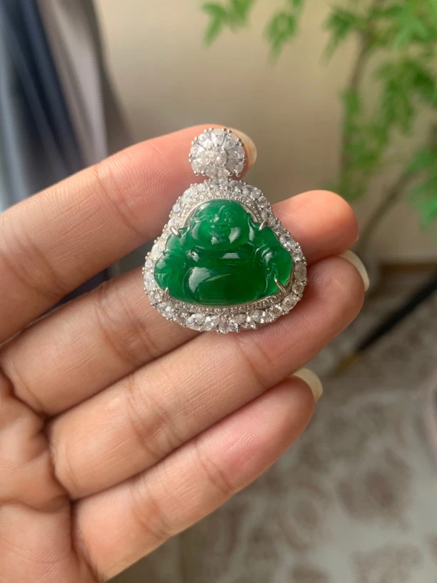 天然a货翡翠冰种满绿佛公吊坠s925