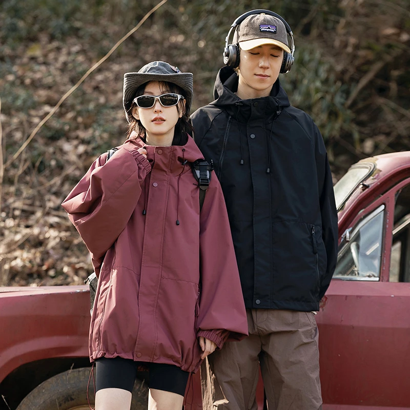 户外机能风废土拉链式潮牌冲锋衣情侣款夹克外套宽松连帽休闲上衣