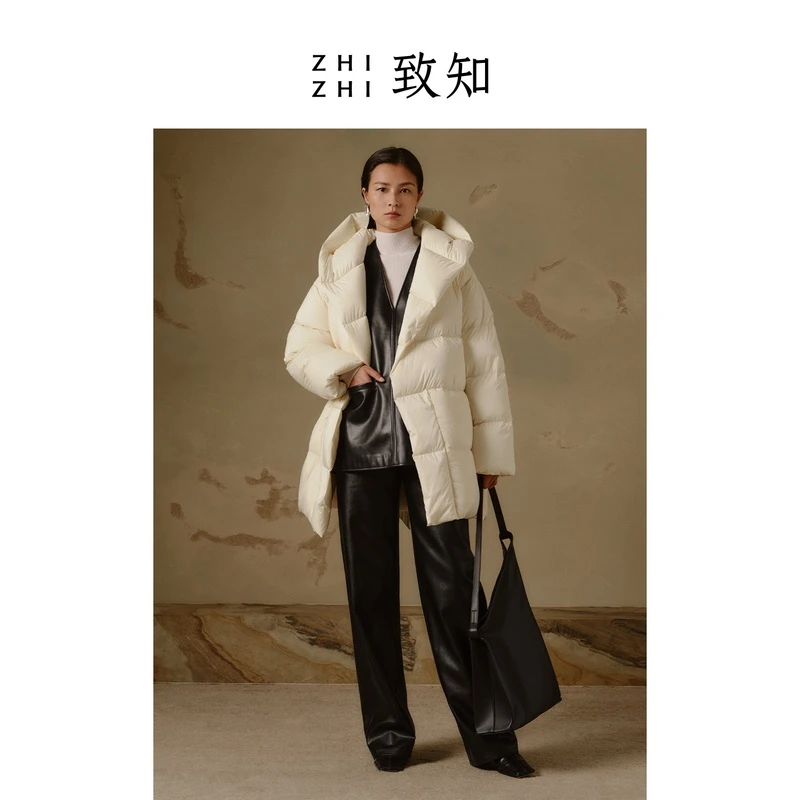 致知 城里钟 连帽羽绒服冬设计简约长款加厚显瘦ZZ2CWWY7036