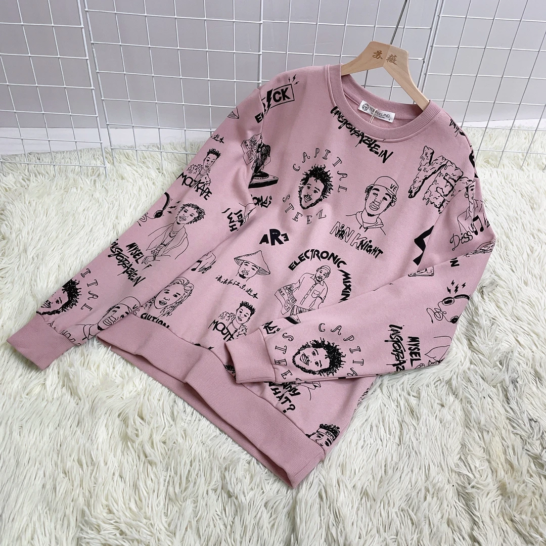 40035 灰粉色圆领毛圈大板宽松涂鸦印花款卫衣