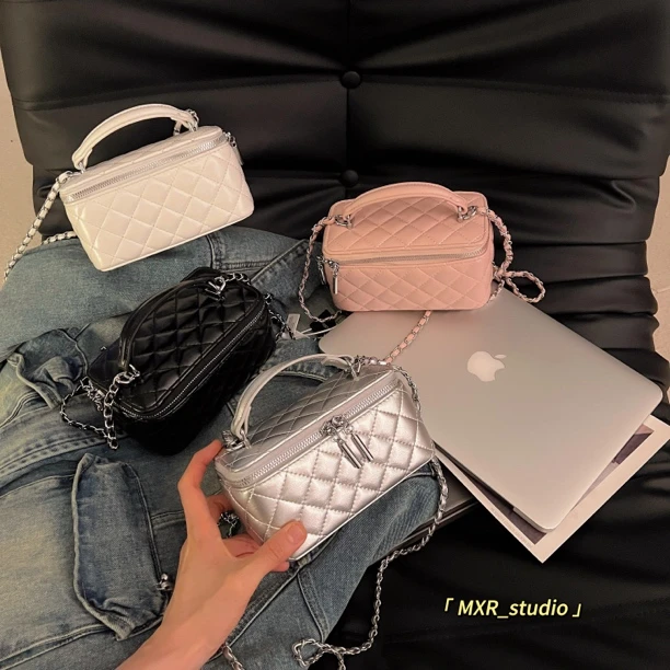 【爱上芭比】2024春夏小香风女菱格包包链条包包盒子包时尚百搭网红