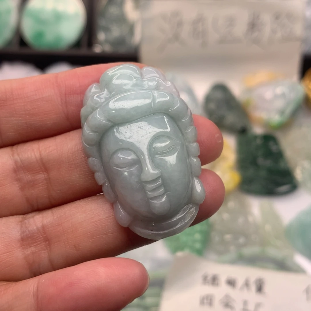 【闪购商品】翡翠颈饰未镶嵌－