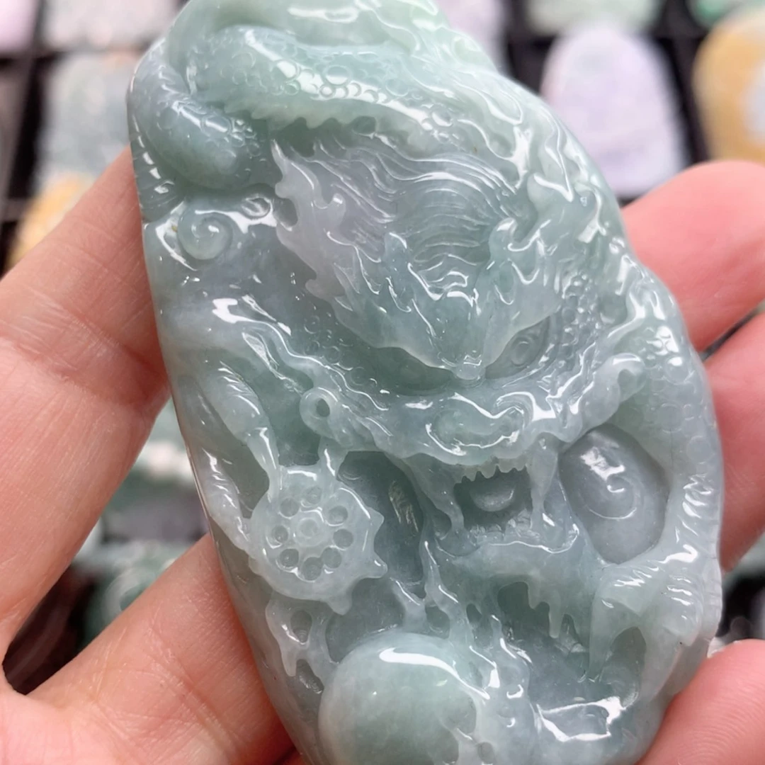 【闪购商品】翡翠颈饰未镶嵌