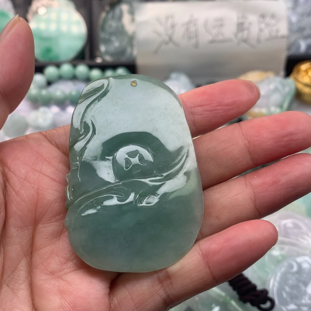 【闪购商品】翡翠颈饰未镶嵌那*事一