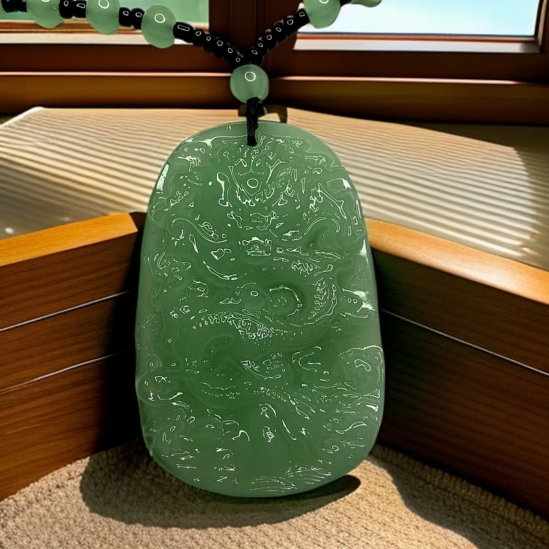 2025春季款P9时尚百搭吊坠龙牌XL712