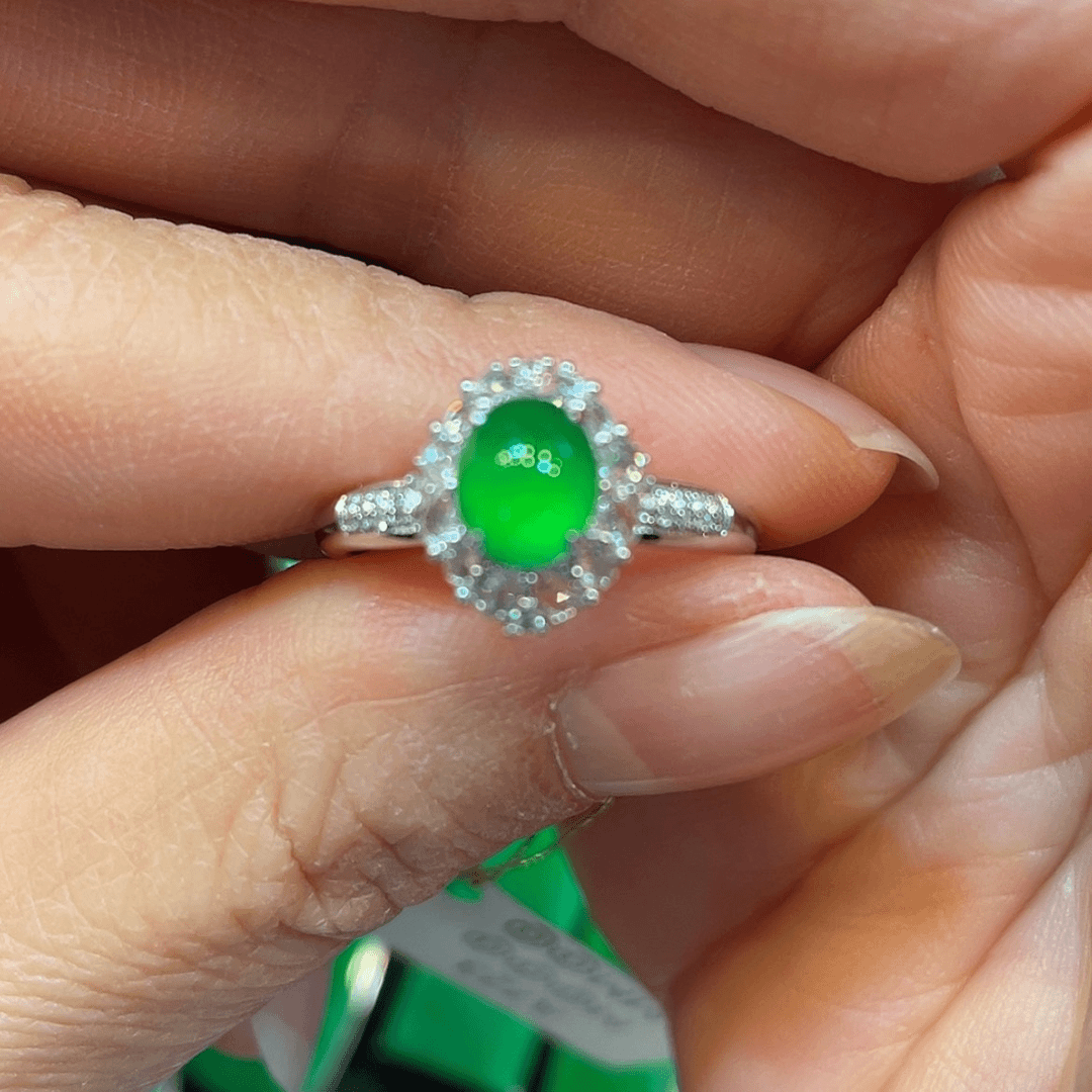 【闪购商品】翡翠戒指18K金镶嵌@****e