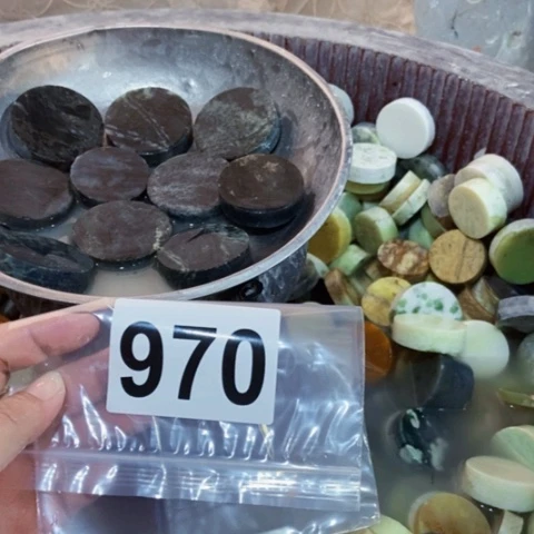 【闪购商品】蛇纹石玉珠宝半成品未镶嵌