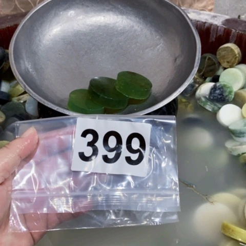 【闪购商品】蛇纹石玉珠宝半成品合金