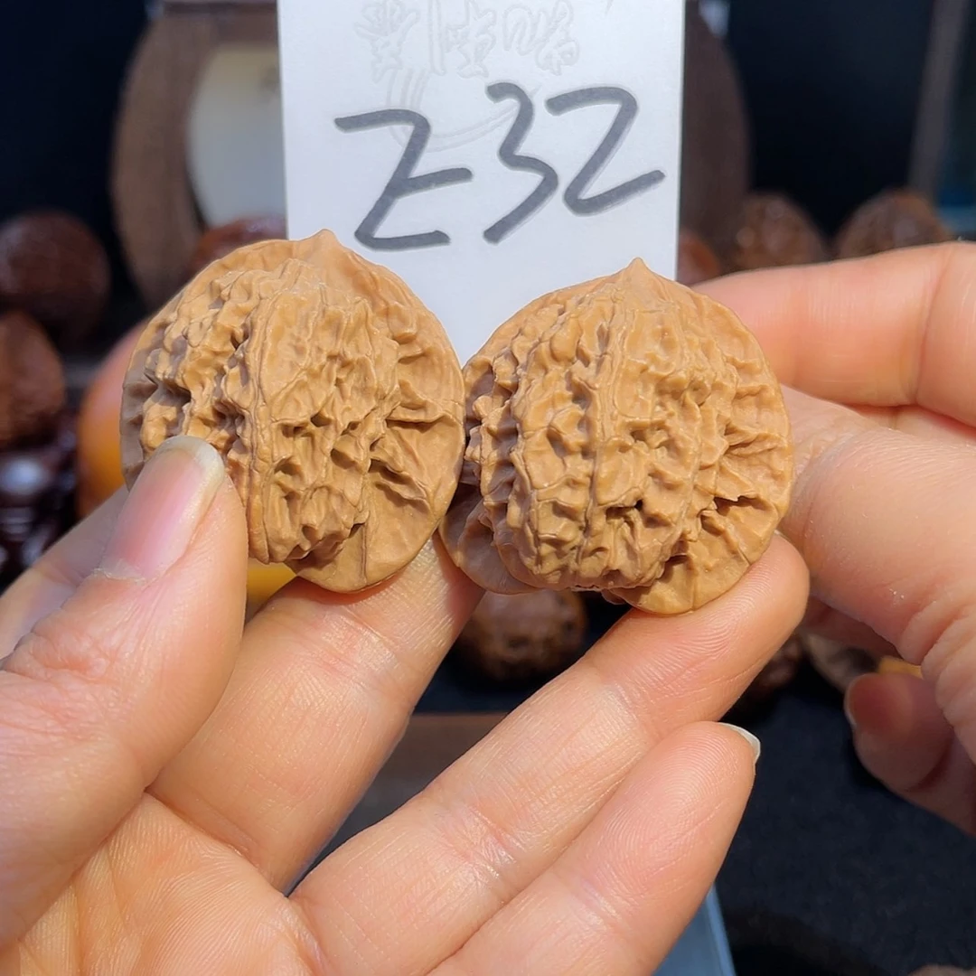 【闪购商品】文玩核桃把件