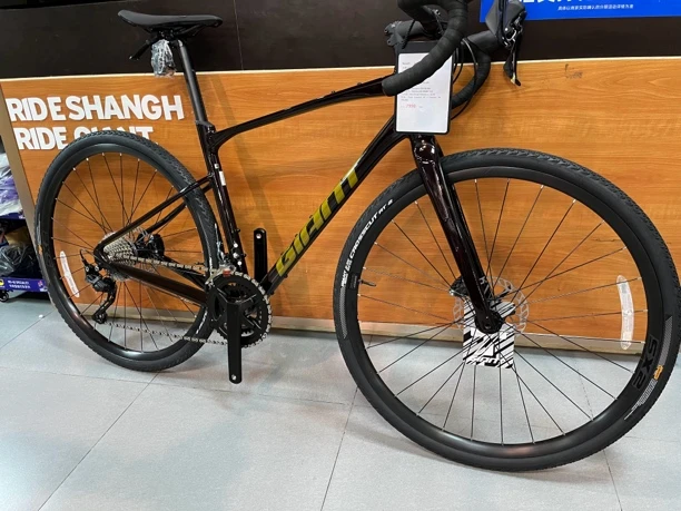 铝合金  公路自行车Revolt  1   M码