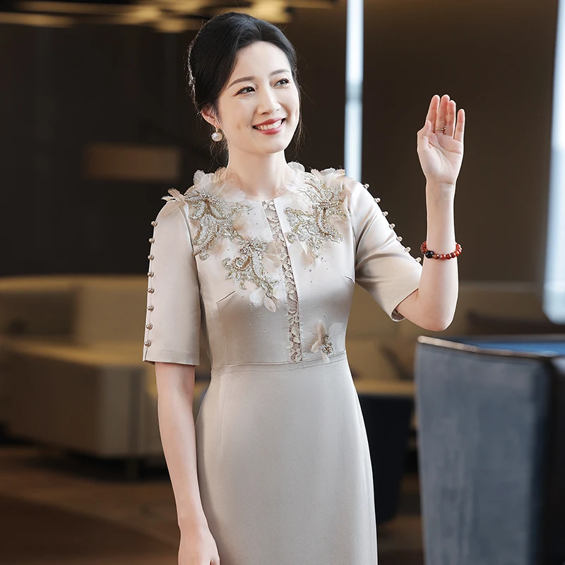 【喜加喜】727西式婚礼喜婆婆妈妈礼服套装旗袍夏季香槟色瘦优雅