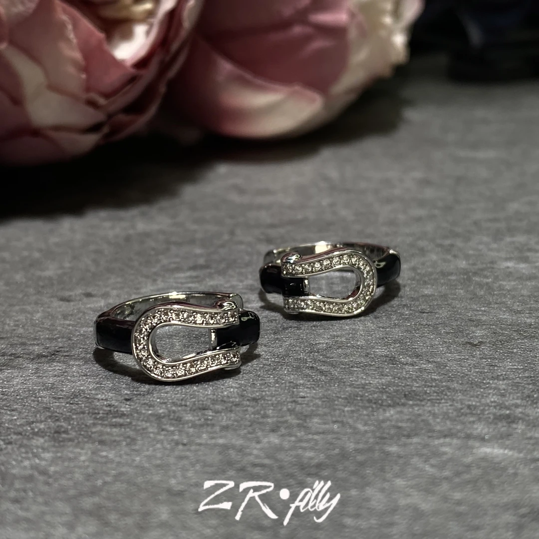 ZR filly 铜合金亚克力耳饰 时尚2201