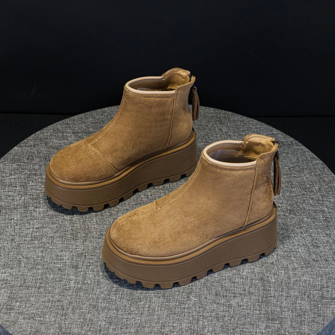 雨土女鞋网红时尚休闲雪地靴女2024秋冬季新款厚底高帮加绒靴子