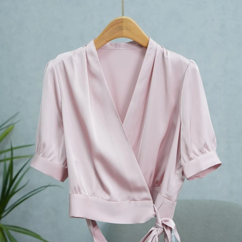 一路童行  深高系列 A184 女装时尚气质V领上衣 MDS-02C785