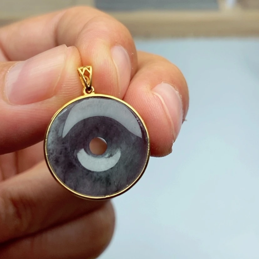 【闪购商品】翡翠吊坠(不含链)18K金镶嵌