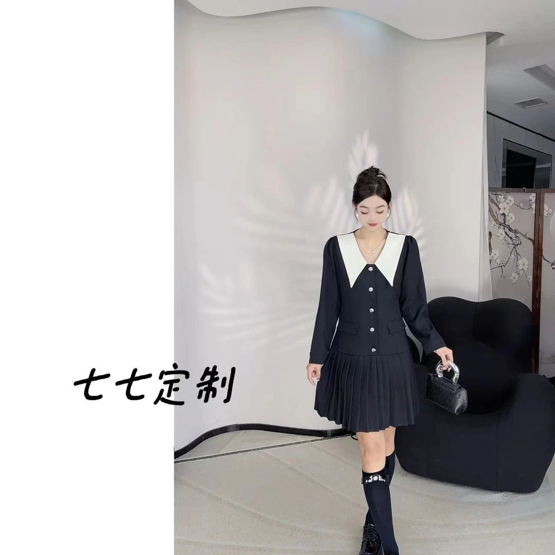 女装连衣裙显瘦气质时尚黑色洋气百搭2589