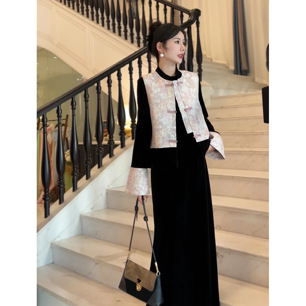 A166#2024秋季新款复古国风盘扣提花马甲内搭上衣高腰丝绒半身裙