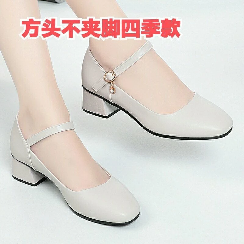 真软皮软底空姐久站工作鞋一字扣妈妈鞋上班不累脚方头皮鞋单鞋子