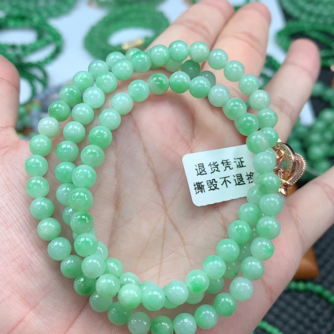翡翠手链未镶嵌翡翠
