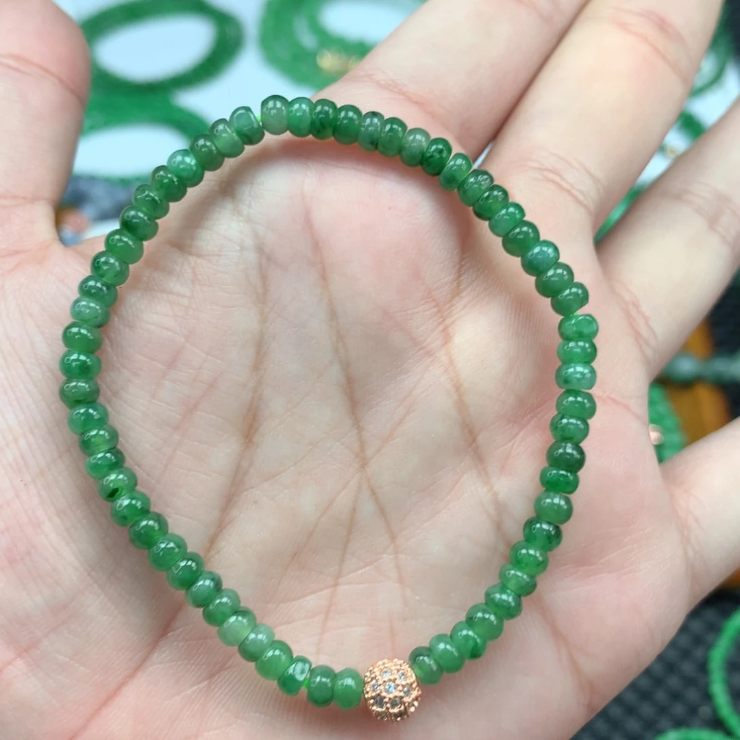 翡翠手链未镶嵌翡翠