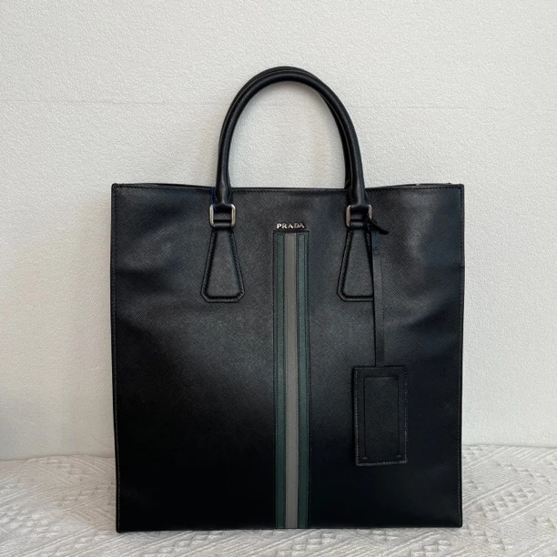 95新 Prada/普拉达 3040/男士黑色全皮手提公文包