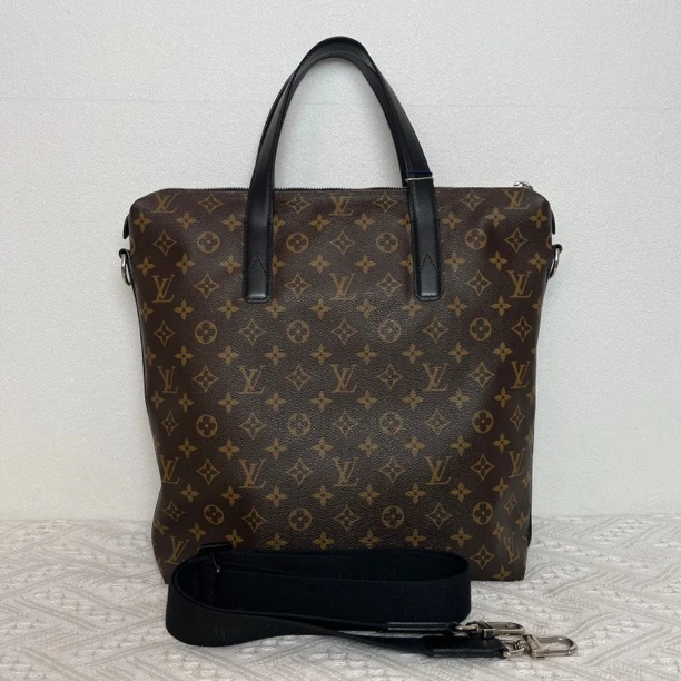 95新 LouisVuitton/路易威登 3673/经典棕老花手提托特包