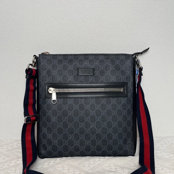 95新 GUCCI/古驰 7815/男士时尚黑老花中号单肩包
