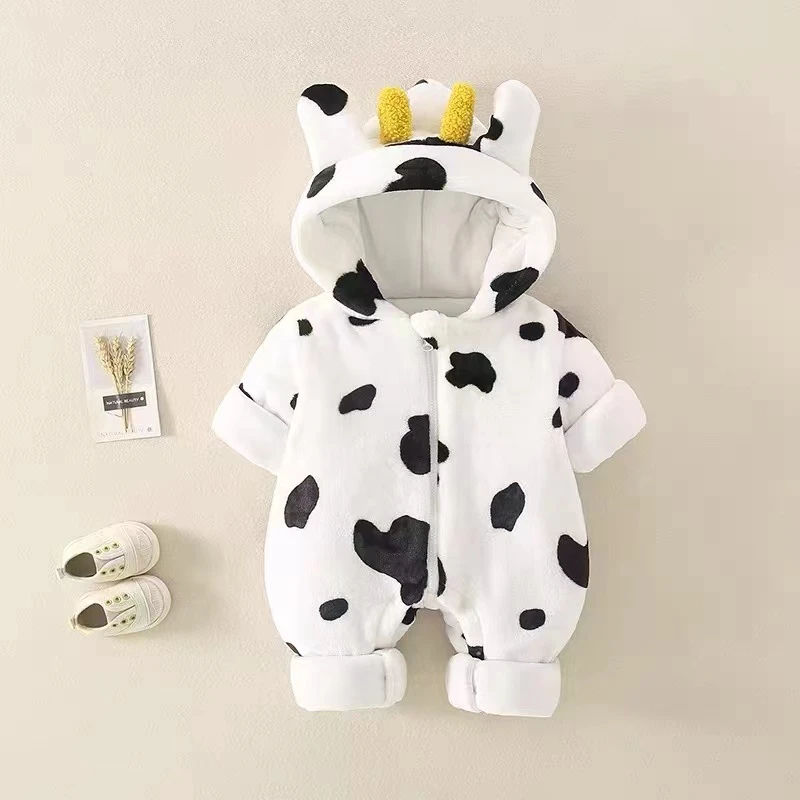 婴儿厚棉衣婴儿连身衣宝宝哈衣爬服新生儿加厚连帽冬款外出服