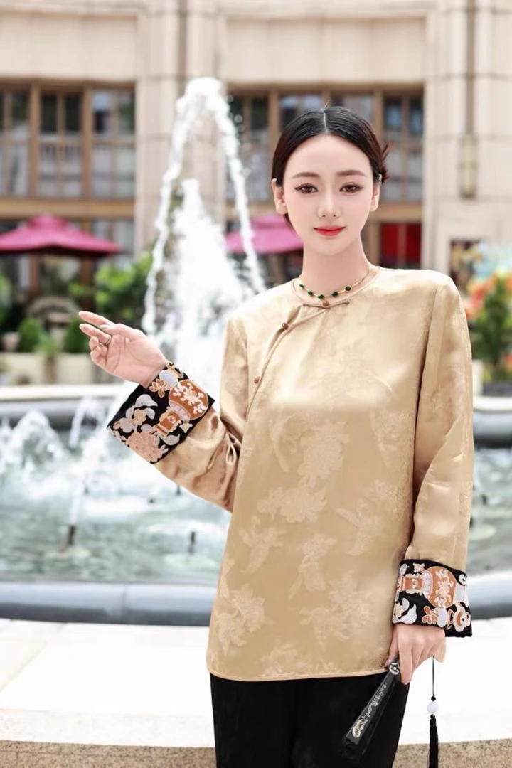 南油朱朱 衬衣袖口刺绣186