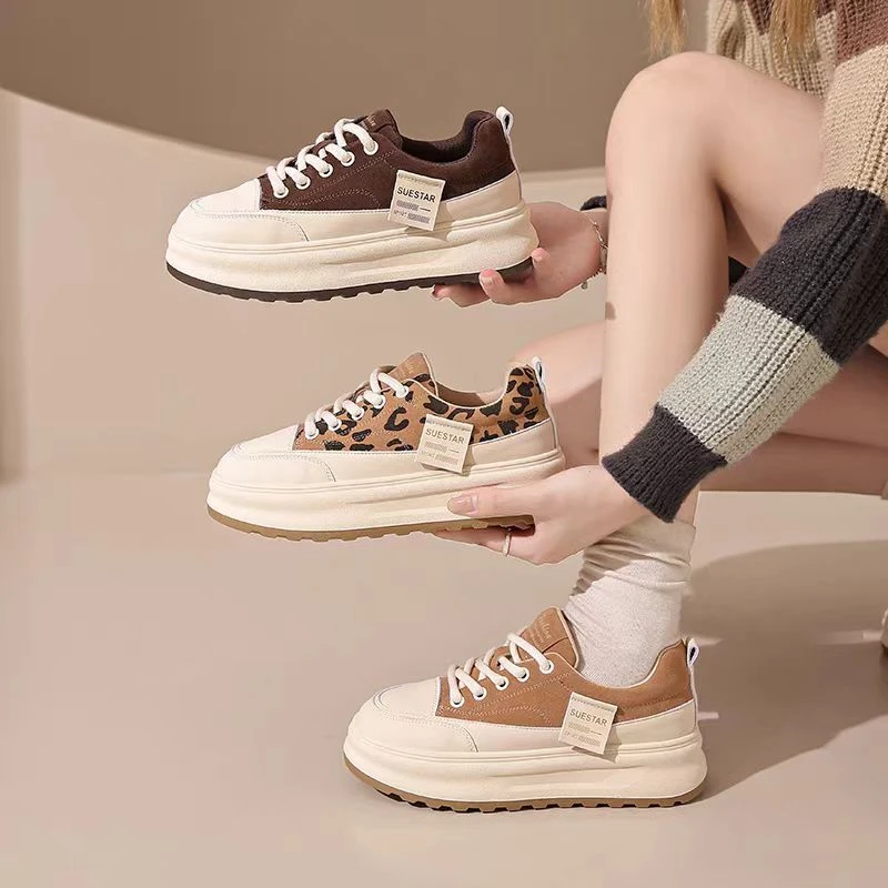 A68女士加绒真皮厚底板鞋2024新款韩版冬百搭低帮平底休闲小白鞋